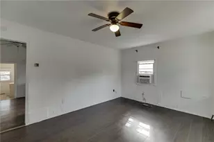 211 Stone Mountain St, Lawrenceville, GA 30046 - Photo 5