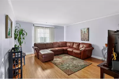 5662 Kingsport Drive, Atlanta, GA 30342 - Photo 5