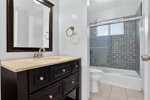 5662 Kingsport Dr, Atlanta, GA 30342 - Photo 13