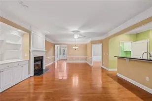 5911 Chimney Rock Dr, Hoschton, GA 30548 - Photo 5