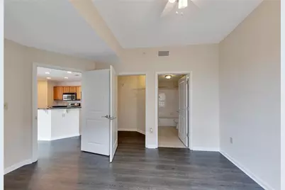 3040 Peachtree Road NW #704, Atlanta, GA 30305 - Photo 11