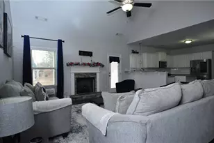 328 Smallwood Ln, Douglasville, GA 30134 - Photo 5