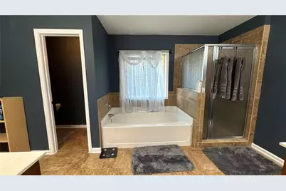 180 Village Green Court SW, Lilburn, GA 30047 - Photo 15