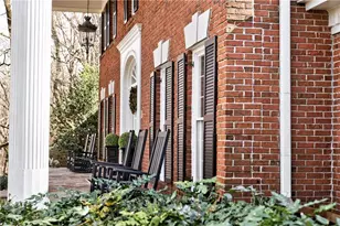 1735 Winterthur Close NW, Sandy Springs, GA 30328 - Photo 3