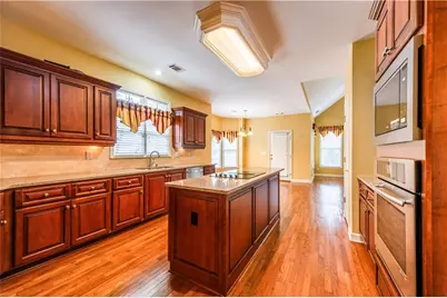 4924 Hugh Howell Road, Stone Mountain, GA 30087 - Photo 9