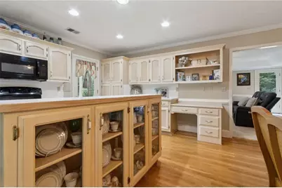 83 Russell Road, Lawrenceville, GA 30043 - Photo 9