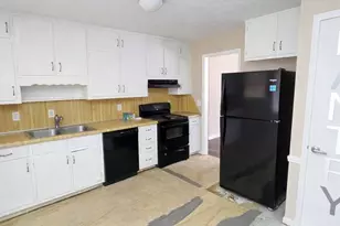 4078 Tanglewood Rd, Snellville, GA 30039 - Photo 5