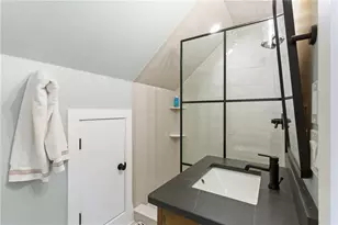 1704 Barrington Cir, Marietta, GA 30062 - Photo 57