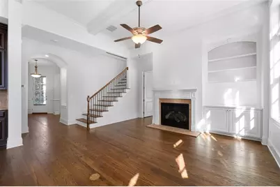 4650 Woodlawn Gates Lane NE, Marietta, GA 30068 - Photo 15