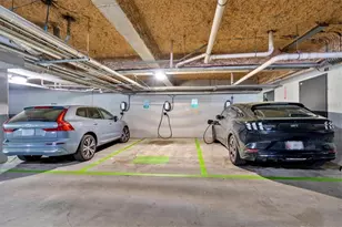 1074 Peachtree Walk NE, Atlanta, GA 30309 - Photo 33