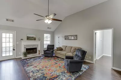 4842 Canberra Way, Flowery Branch, GA 30542 - Photo 5