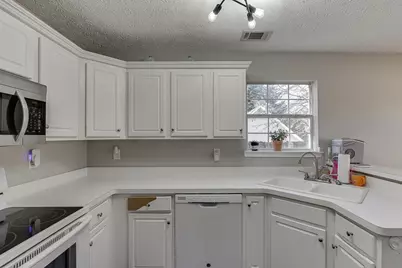 4842 Canberra Way, Flowery Branch, GA 30542 - Photo 11