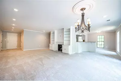 26202 Plantation Drive NE #202, Atlanta, GA 30324 - Photo 29