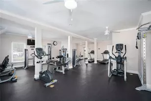 26202 Plantation Dr NE, Atlanta, GA 30324 - Photo 15