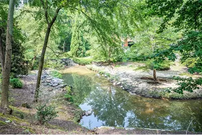 26202 Plantation Drive NE #202, Atlanta, GA 30324 - Photo 21