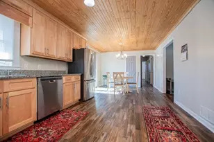 55 Crestview Cir, Carrollton, GA 30117 - Photo 9