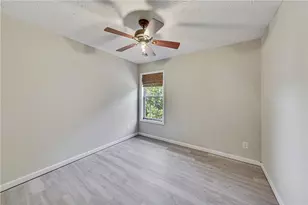326 Canterbury Pl Dr, Suwanee, GA 30024 - Photo 15