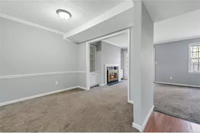 156 Glen Acres Court, Decatur, GA 30035 - Photo 5