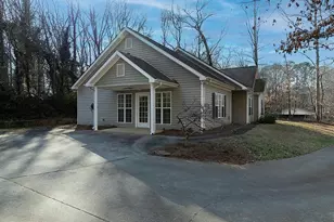 515 Macedonia Forest Cir, Canton, GA 30115 - Photo 3
