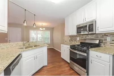 971 Simon Park Circle, Lawrenceville, GA 30045 - Photo 9