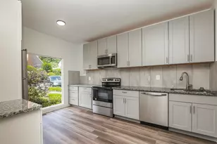 51 Nesbit Pl, Alpharetta, GA 30022 - Photo 7