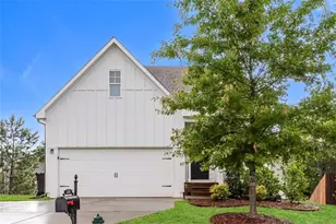 128 Hood Park Dr, Newnan, GA 30265 - Photo 1