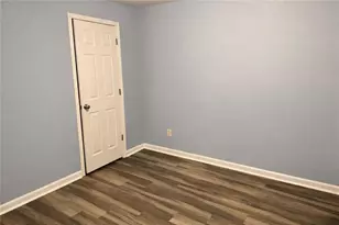 13389 Marrywood Ct, Alpharetta, GA 30004 - Photo 9