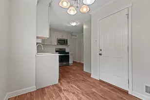 1492 Tanglewood Way NW, Conyers, GA 30012 - Photo 9