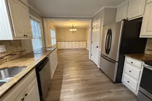 1897 Winding Creek Ln SW, Marietta, GA 30064 - Photo 13