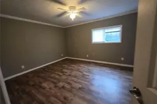 378 Cowan St, Macon, GA 31217 - Photo 9