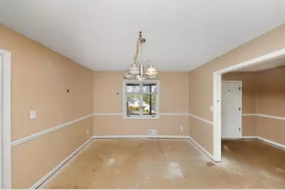 8986 Mandarin Drive, Jonesboro, GA 30236 - Photo 7