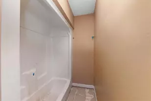 8986 Mandarin Dr, Jonesboro, GA 30236 - Photo 19