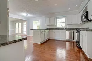 1721 Bruckner Ct, Snellville, GA 30078 - Photo 7