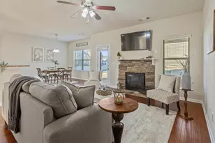 704 Flag St, Canton, GA 30114 - Photo 9