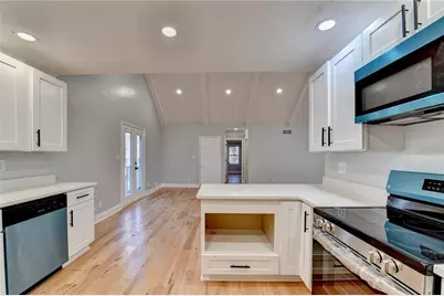 1695 Bull Run SW, Lilburn, GA 30047 - Photo 17