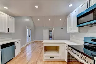 1695 Bull Run SW, Lilburn, GA 30047 - Photo 17