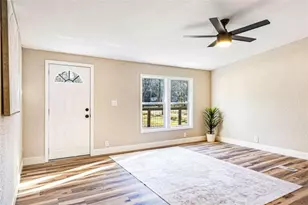 90 Oak Ridge Dr, Carrollton, GA 30116 - Photo 11