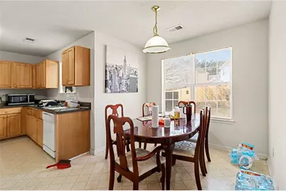 2571 S Hills, Riverdale, GA 30296 - Photo 5