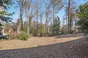 2456 Elmwood Cir SE, Atlanta, GA 30339 - Photo 17