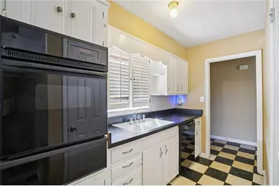 2456 Elmwood Circle SE, Atlanta, GA 30339 - Photo 7