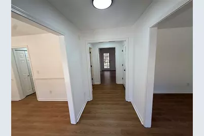 2720 Trotters Pointe Drive, Snellville, GA 30039 - Photo 5