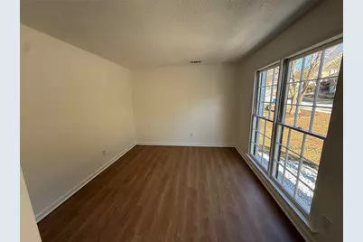 2720 Trotters Pointe Drive, Snellville, GA 30039 - Photo 9