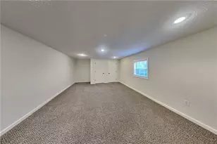 7045 Treeline Dr, Cumming, GA 30028 - Photo 15