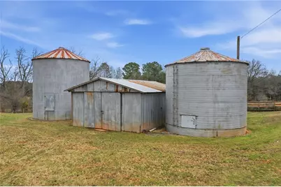 880 Johnstonville Road, Barnesville, GA 30204 - Photo 7