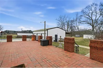 880 Johnstonville Road, Barnesville, GA 30204 - Photo 27