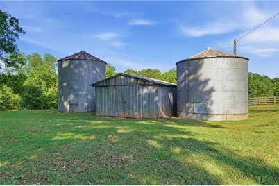 880 Johnstonville Road, Barnesville, GA 30204 - Photo 7