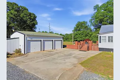 880 Johnstonville Road, Barnesville, GA 30204 - Photo 5