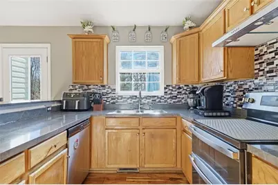 8675 Bayhill Drive, Gainesville, GA 30506 - Photo 9