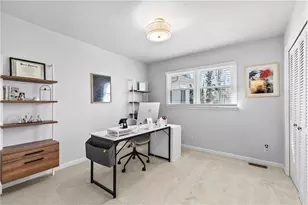 208 Shadowlawn Road SE, Marietta, GA 30067 - Photo 9