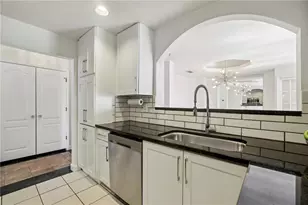 3475 Oak Valley Rd NE, Atlanta, GA 30326 - Photo 19